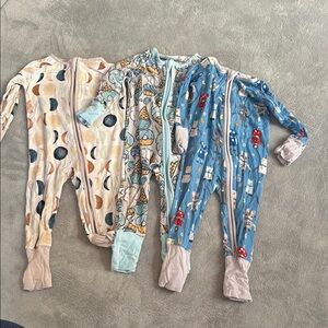 Little sleepies size 3-6 bundle